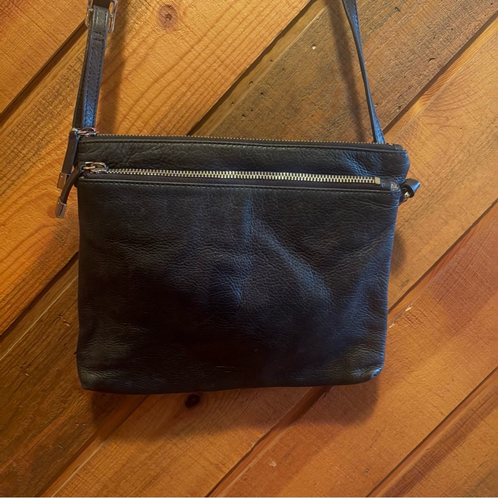 Margot New York dark green leather crossbody purse - Picture 4 of 10
